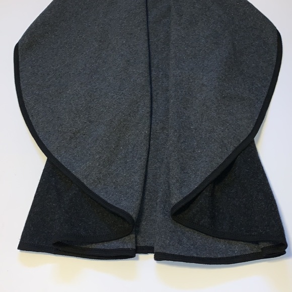 Anthropologie Grey and Black Oversized Cape Vest - Women’s O/S - Picture 4 of 6